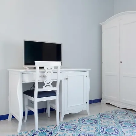 Hotel Odysseus