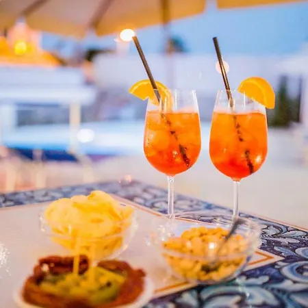 Odysseus Hotel