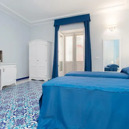 Odysseus Липари