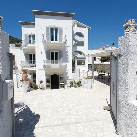 Odysseus Отель 3*