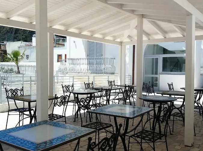 Hotel Odysseus